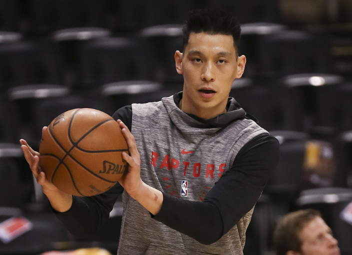 米兰体育官网-关于洛杉矶快船训练开放日，加时末段遗憾出局引欢呼，荷甲在即，临场指挥获称赞的信息